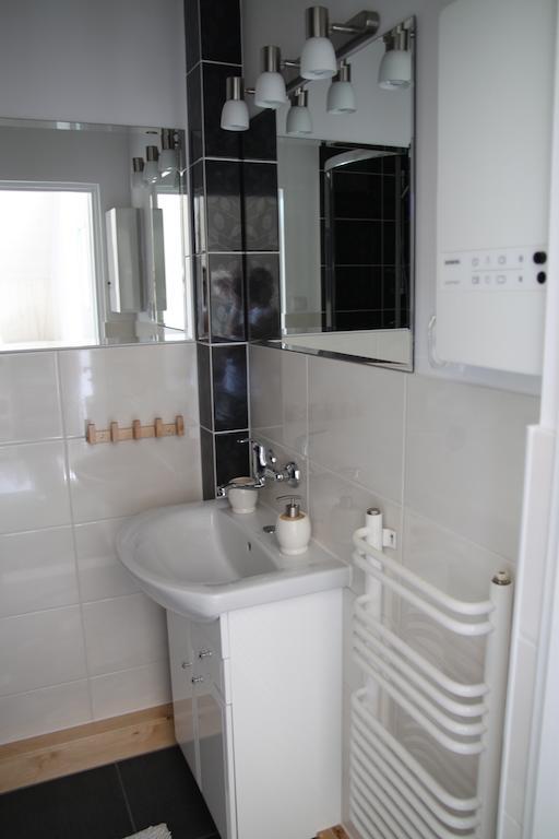 Libra Apartment Mikołajki Room photo